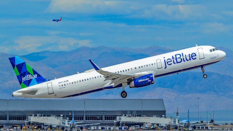 JetBlue Mission Statement & Vision Statement